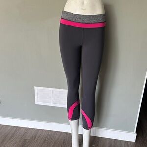 Lululemon Run: Inspire Crop II leggings. Size 6